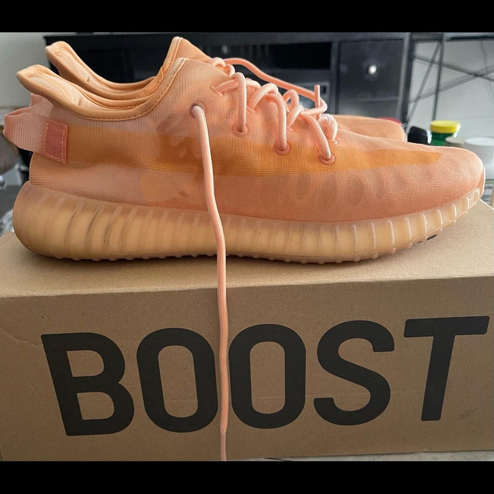 Orange Yeezy boost 450 v2